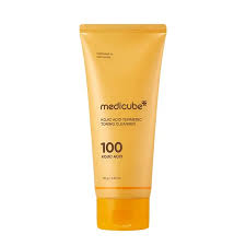 MEDICUBE KOJIC ACID TURMERIC TONING CLEANSER 120G